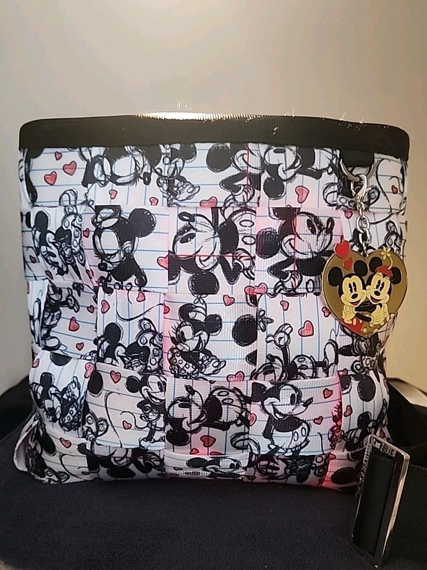 VTG Harveys | Disney Couture Minnie & Mickey Love Kiss Sketch Seatbelt Bag