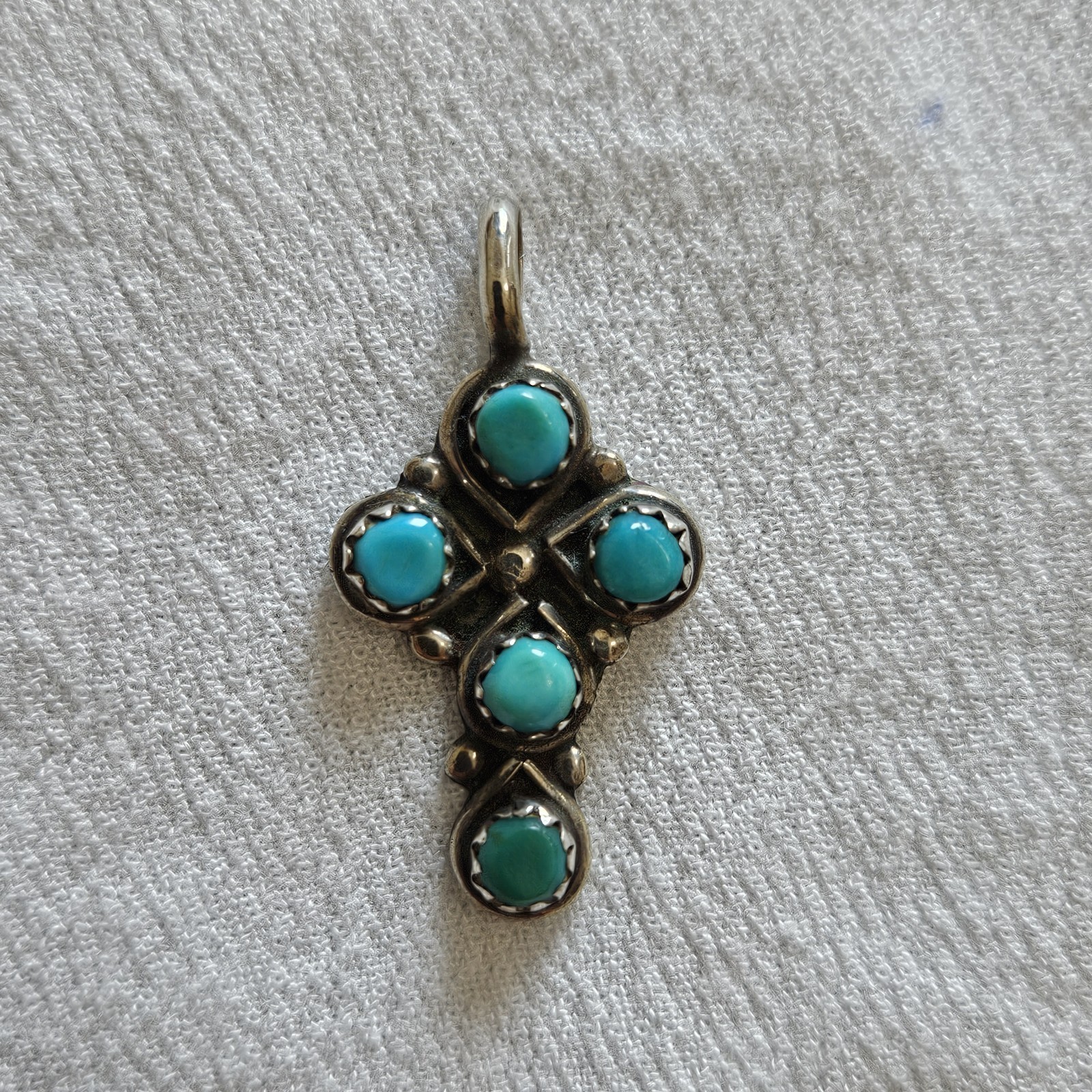 Navajo Zuni Natural Turquoise Petit Point  Sterling Silver 3 mm Cross Pendant