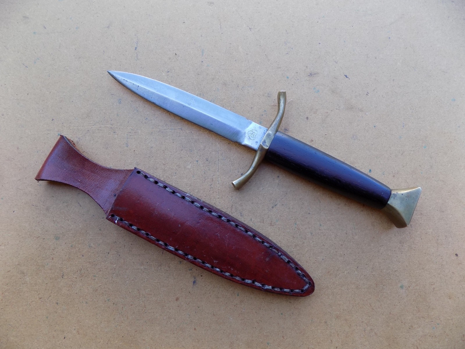 Vintage Jim Hrisoulas Custom Fighting Knife Dagger Vintage Jim Hrisoulas Custom Fighting Knife Dagger