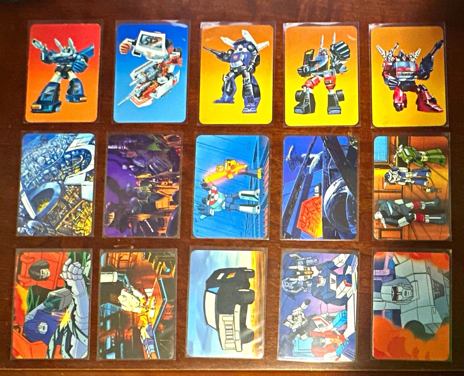 1985 Topps Transformers Series 1 Base Set Trading Card Lot of 15 *A* 1985 Topps Transformers Series 1 Base Set Trading Card Lot of 15 *A*