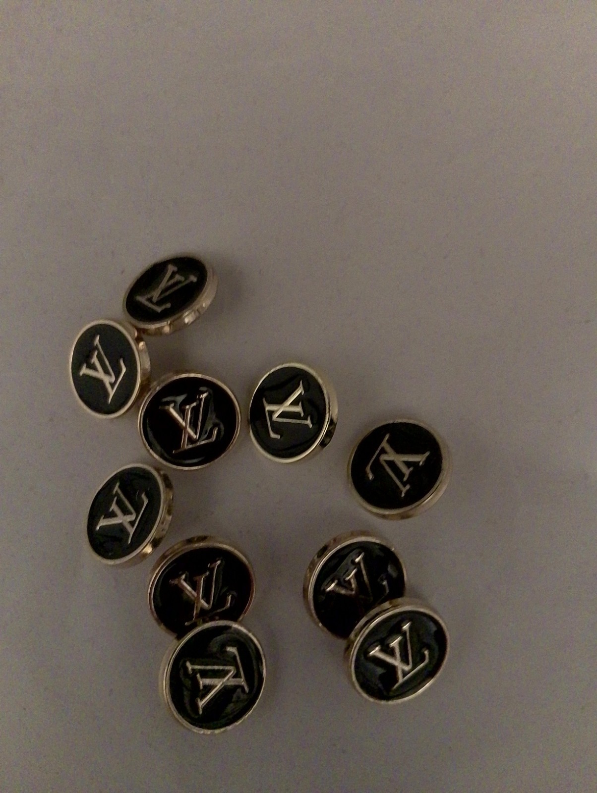 10PCS  Small LV Logo 13mm  Stamped Golden Round Buttons 
