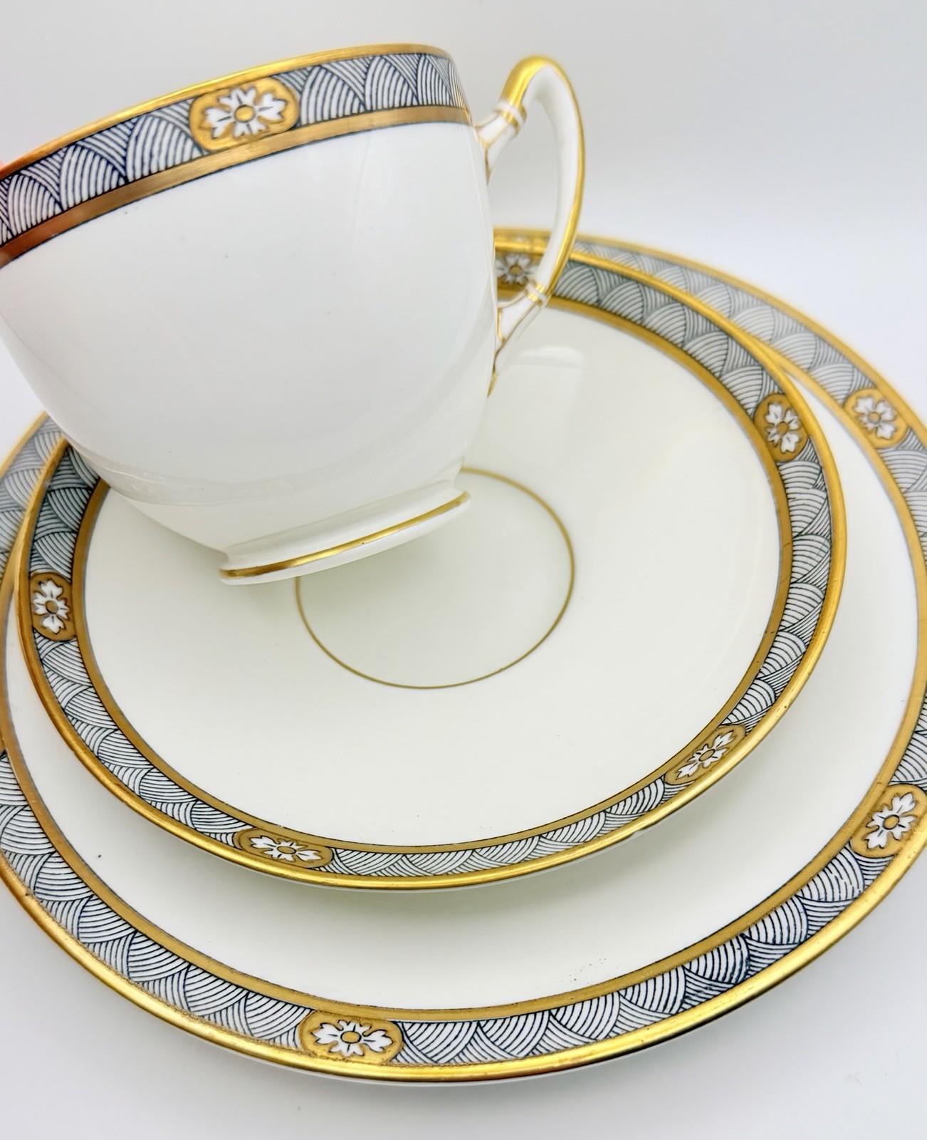 1920s Antique PARAGON STAR TRIO Cup Saucer & Plate Black Gold Nouveau Teacup