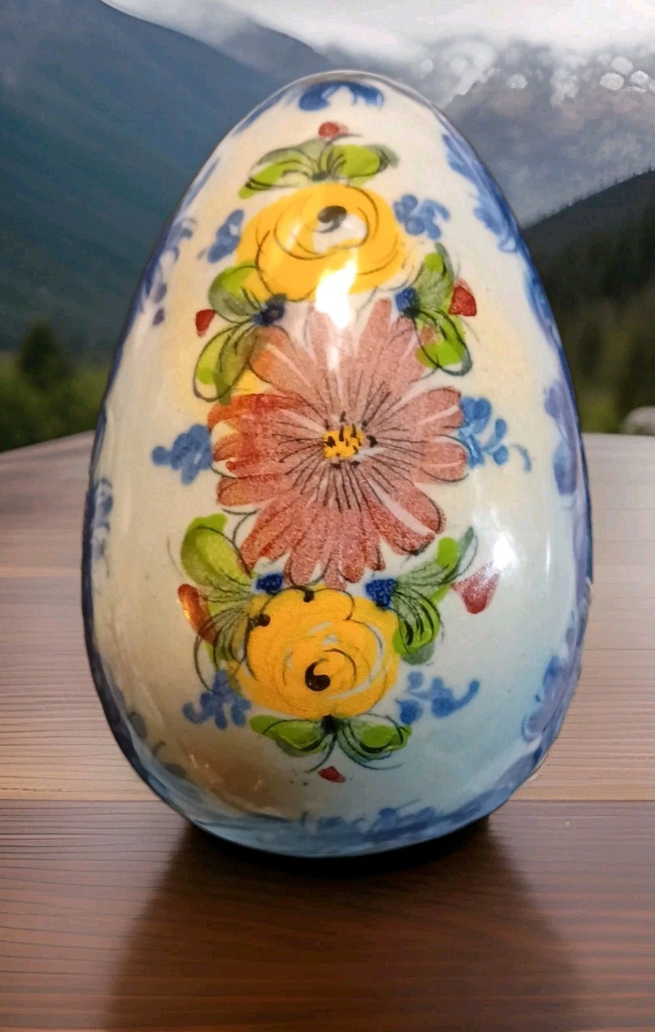 Vintage Vestal Alcobaca PORTUGAL Hand painted Oval Trinket Box/Candy Vintage Vestal Alcobaca PORTUGAL Hand painted Oval Trinket Box/Candy