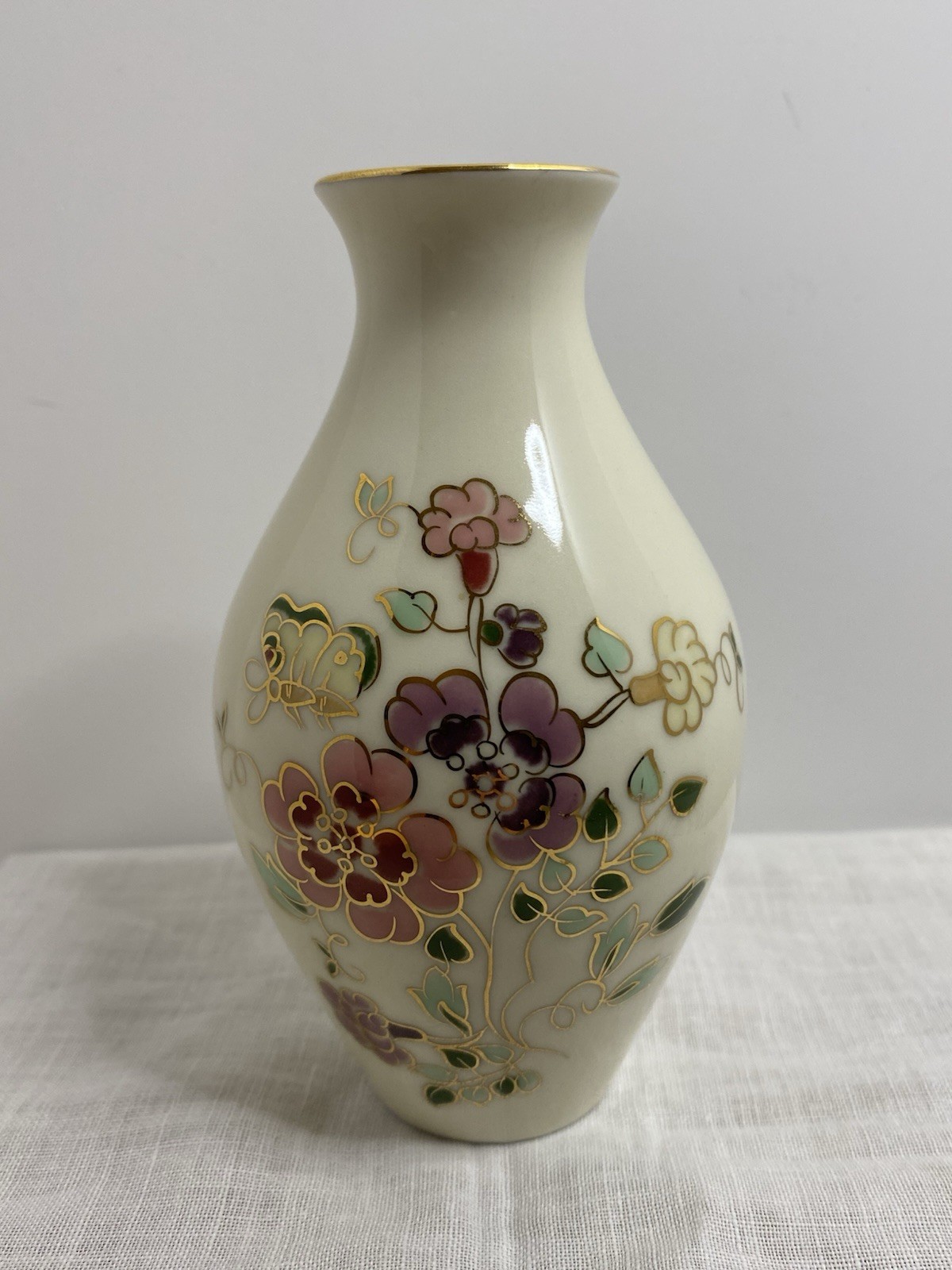 Vintage Zsolnay Hungary Floral Hand Painted Porcelain Bud Vase Gold Gilt