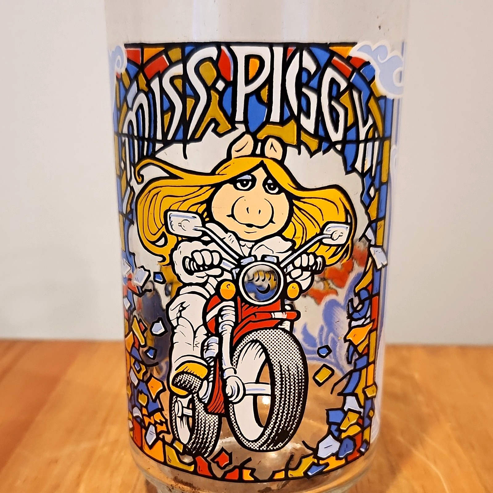 McDonald\'s The Great Muppet Caper Miss Piggy Clear Glass Cup 1981