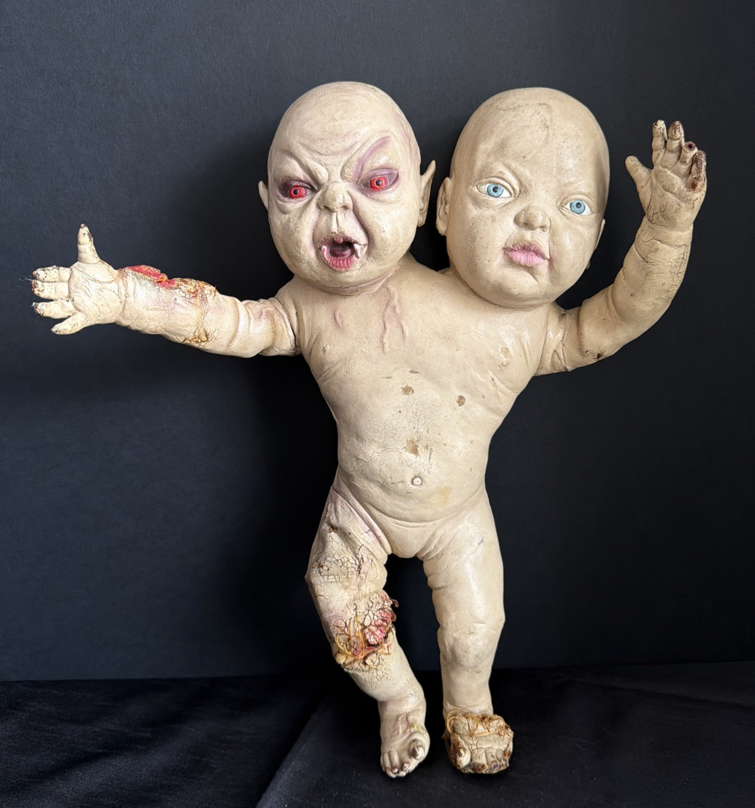 VTG 2007 Two Headed Zombie Demon Baby Doll Siamese Twins Dillon Halloween Prop VTG 2007 Two Headed Zombie Demon Baby Doll Siamese Twins Dillon Halloween Prop