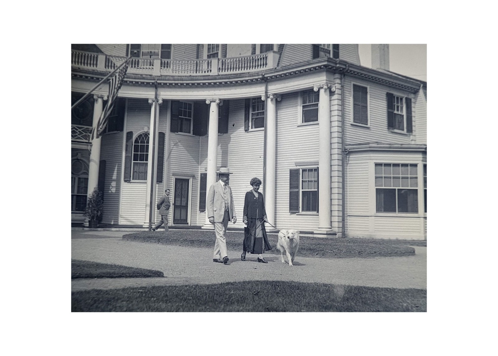 1925 Calvin Coolidge Wife Dog Swampscott Mansion Original Glass Negative  OOAK