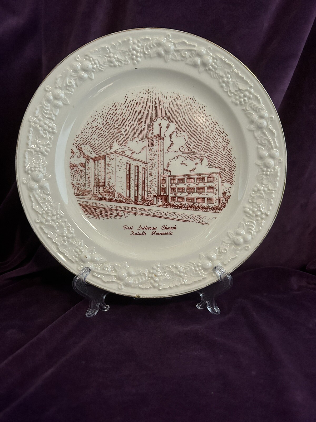 FIRST LUTHERAN CHURCH Duluth MN 1950s Vintage Collector Plate Gold Rim 10”