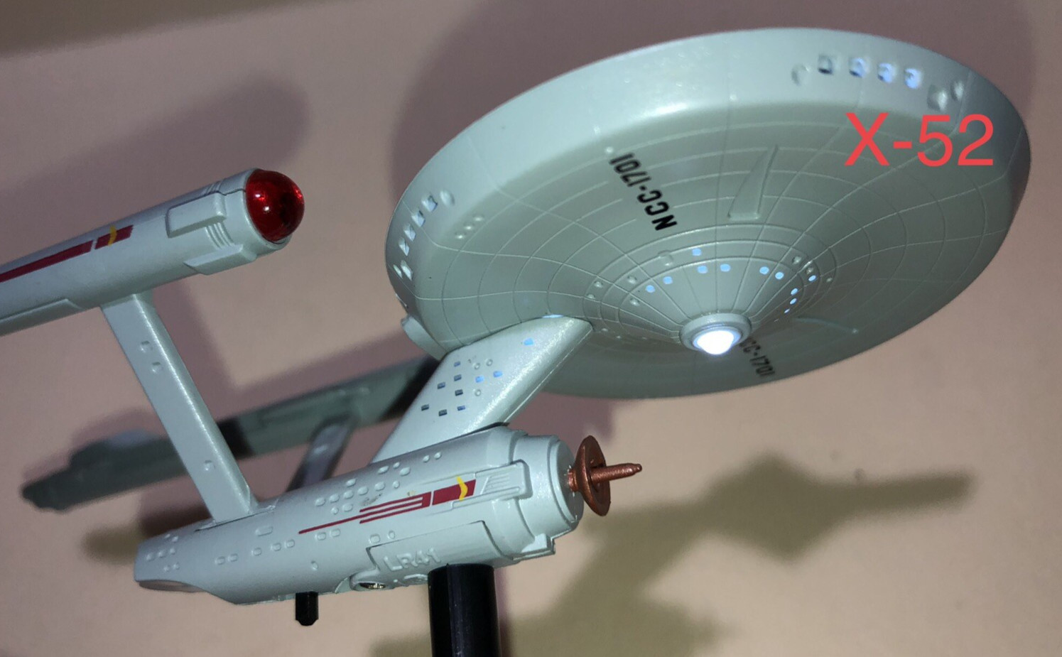 Star Trek Light Up USS Enterprise NCC 1701 Classic TOS Original Series Toy Ship Star Trek Light Up USS Enterprise NCC 1701 Classic TOS Original Series Toy Ship