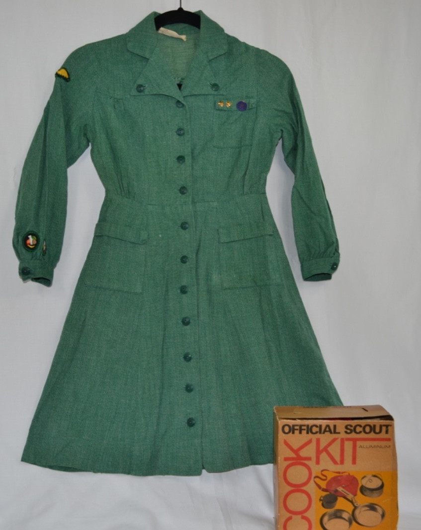 Vintage 40s 50s Girl Scout Official Uniform Dress Green Long Sleeve & Cook Kit