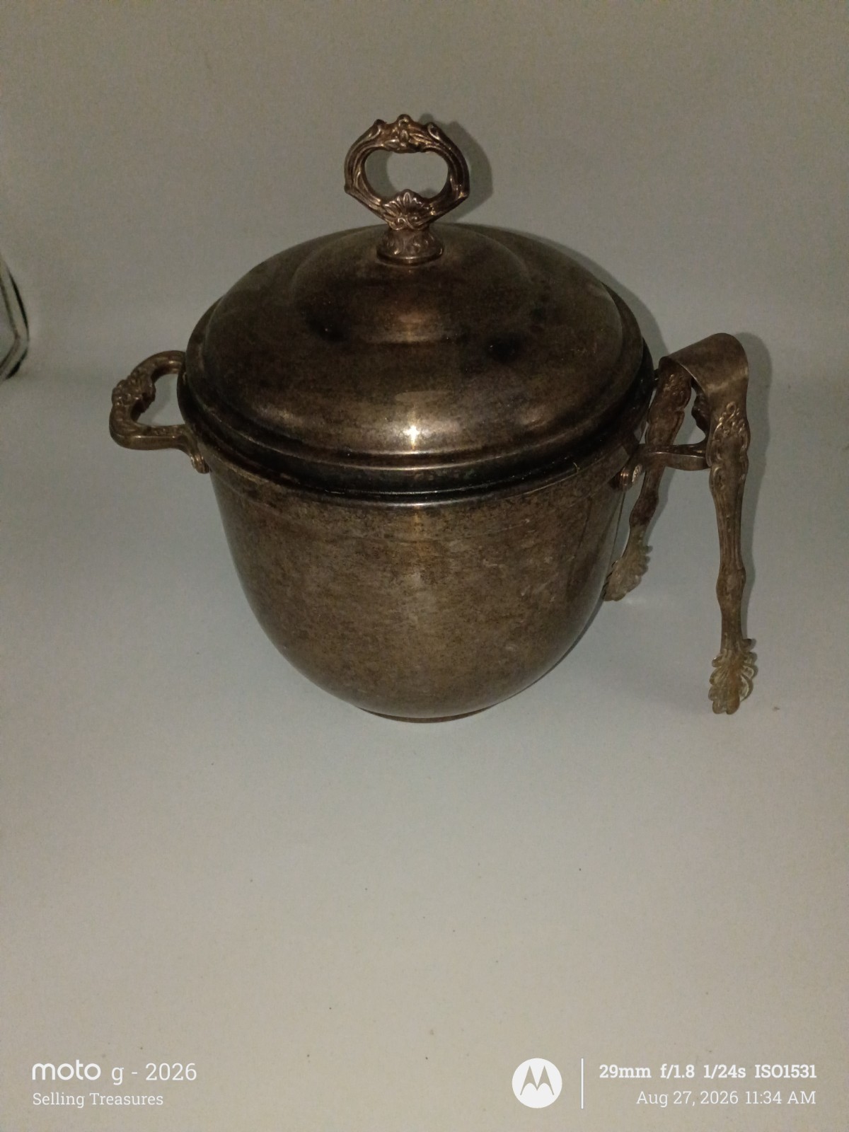 Vintage SHERIDAN Silver PLATED Covered ICE Bucket W/CERAMIC Insert And TONGS