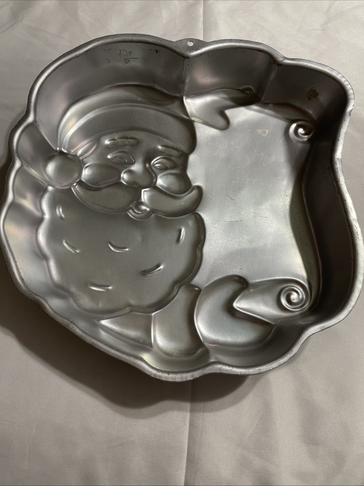 Vintage Wilton Santa Cake Pan 1982 Aluminum Christmas Baking Mold