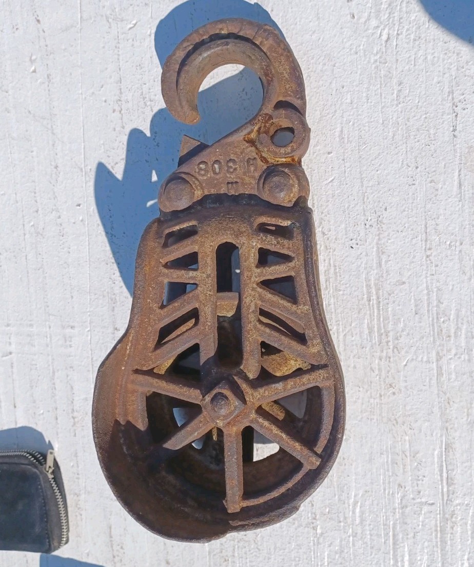 Cast Iron Barn Pulley Myers Heavy Barn Rusty Antique Trolley Cast Iron Barn Pulley Myers Heavy Barn Rusty Antique Trolley