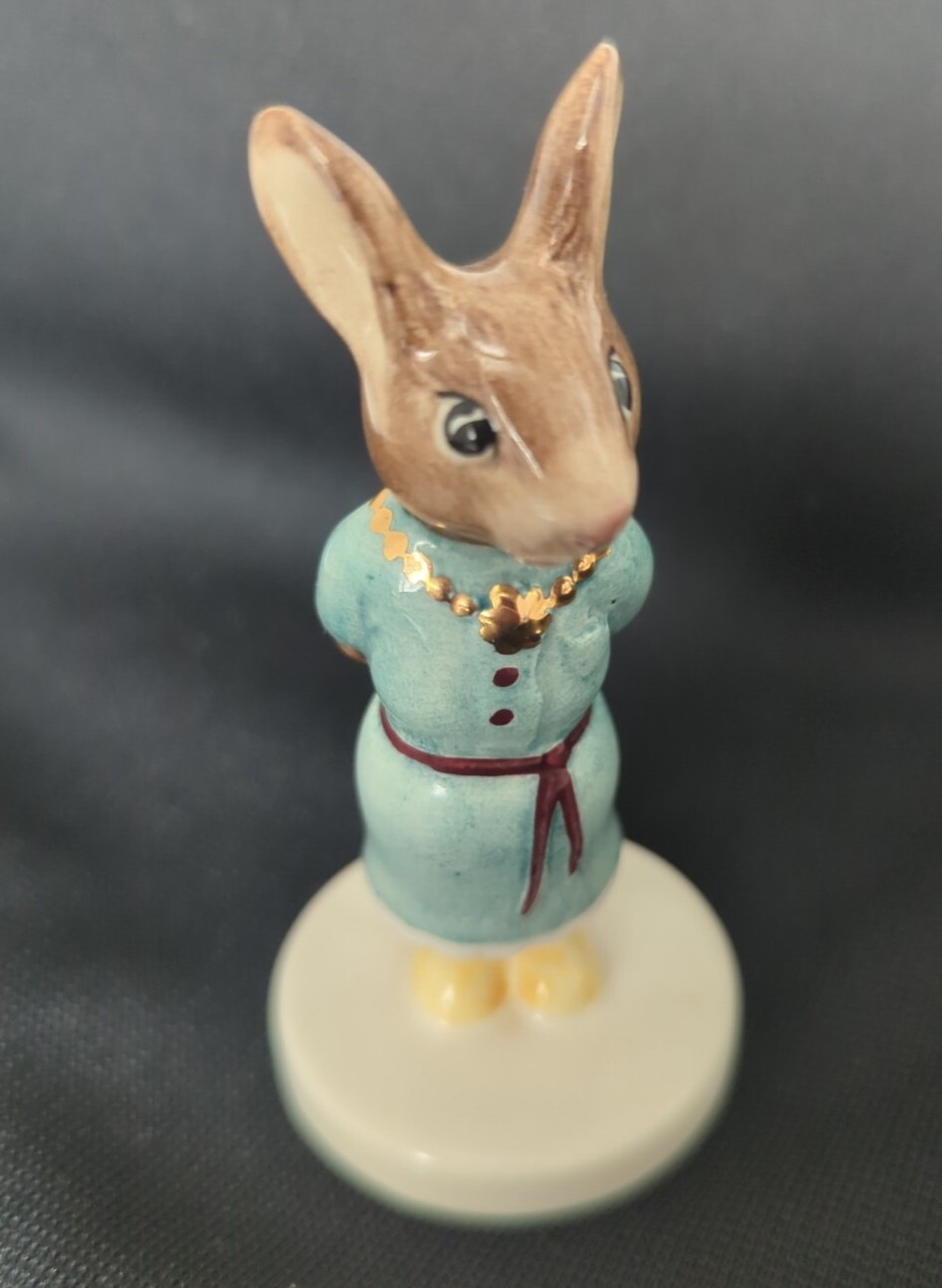 Vintage 1985 Royal Doulton Bunnykins Princess Beatrice Bunny Rabbit