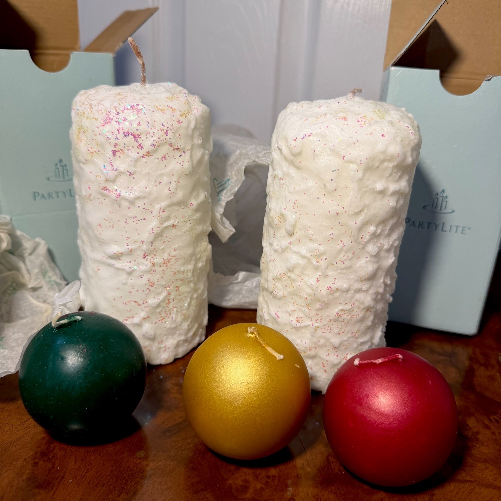 PartyLite Glitter Pillar Candles White 3 x 6 Round Textured Lot-2 & Ball Candles PartyLite Glitter Pillar Candles White 3 x 6 Round Textured Lot-2 & Ball Candles