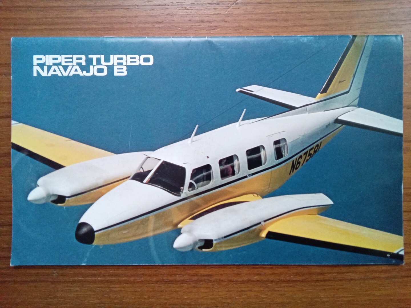 Scarce 1971 ~ Piper Turbo Navajo B ~ Factory Sales Marketing Booklet 22 Pages Scarce 1971 ~ Piper Turbo Navajo B ~ Factory Sales Marketing Booklet 22 Pages