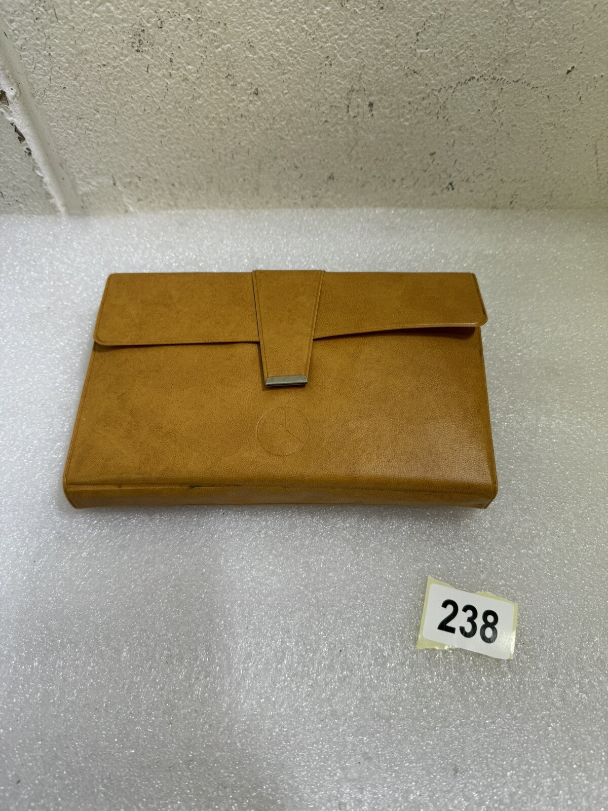 Mercedes-Benz PICNIC BAG For Two original packaging rare Vintage #238 Mercedes-Benz PICNIC BAG For Two original packaging rare Vintage #238