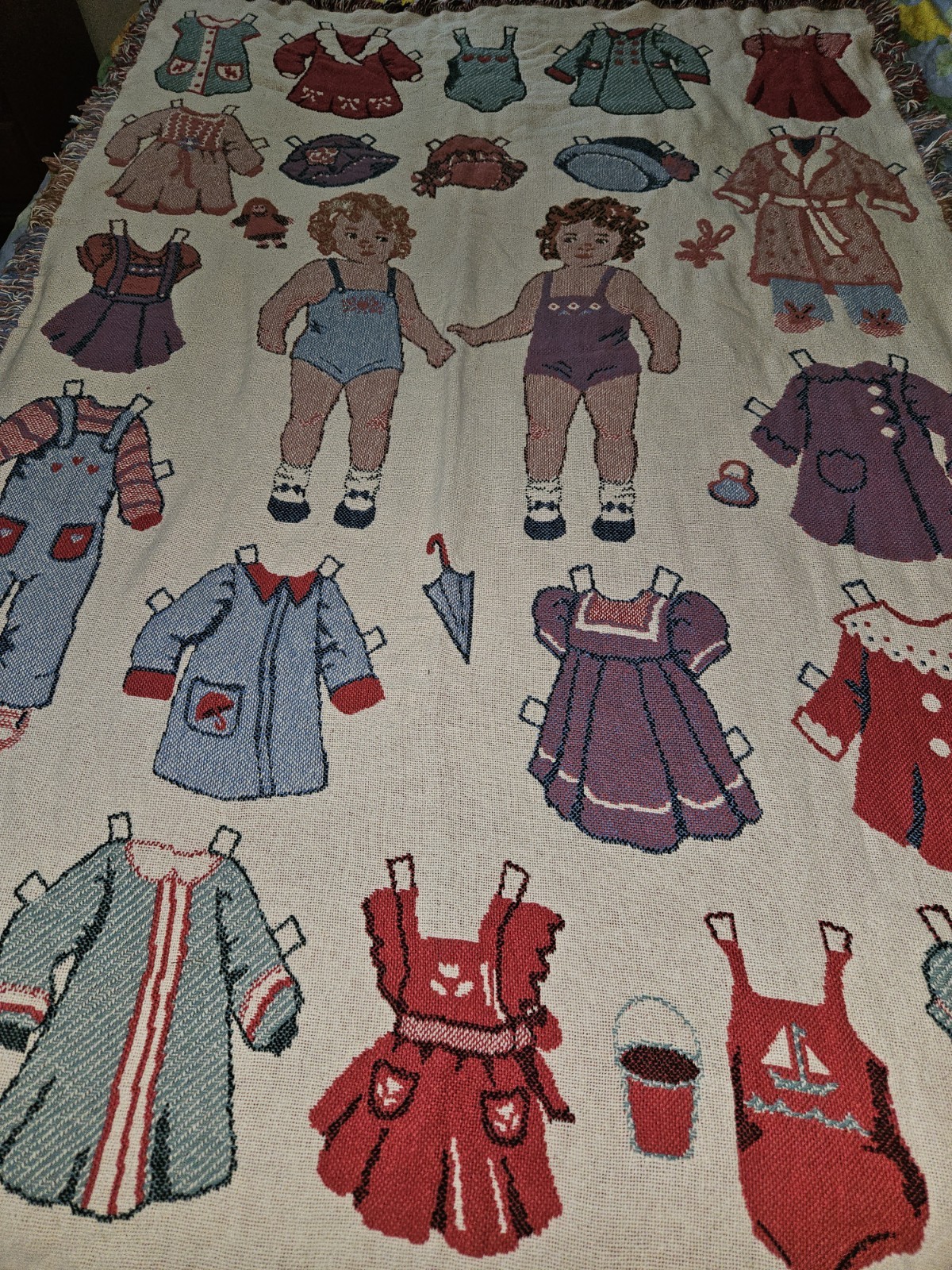 VTG HTF Paper Doll Fringed Throw Blanket Doll Figures & Clothes Pattern 75 X 50\