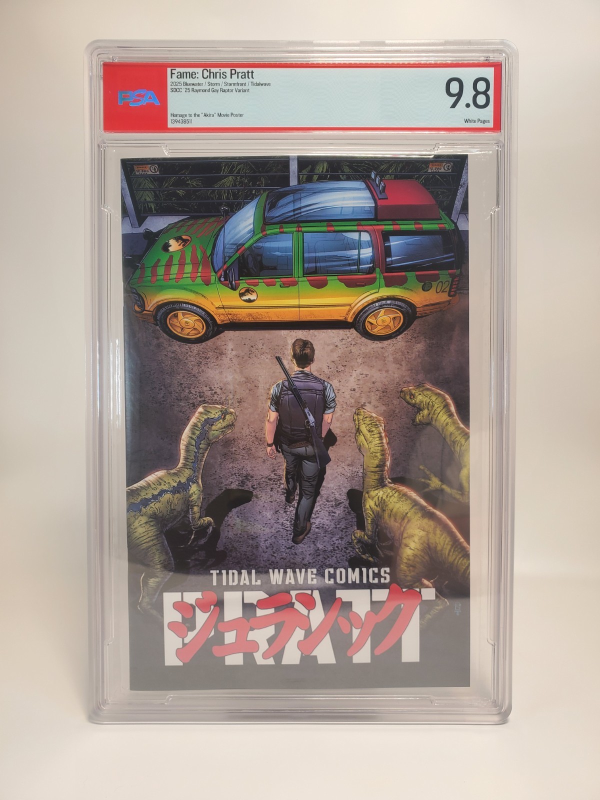 9.8 FAME: CHRIS PRATT 2025 SDCC SHARED EXCLUSIVE RAYMOND GAY RAPTOR VARIANT 