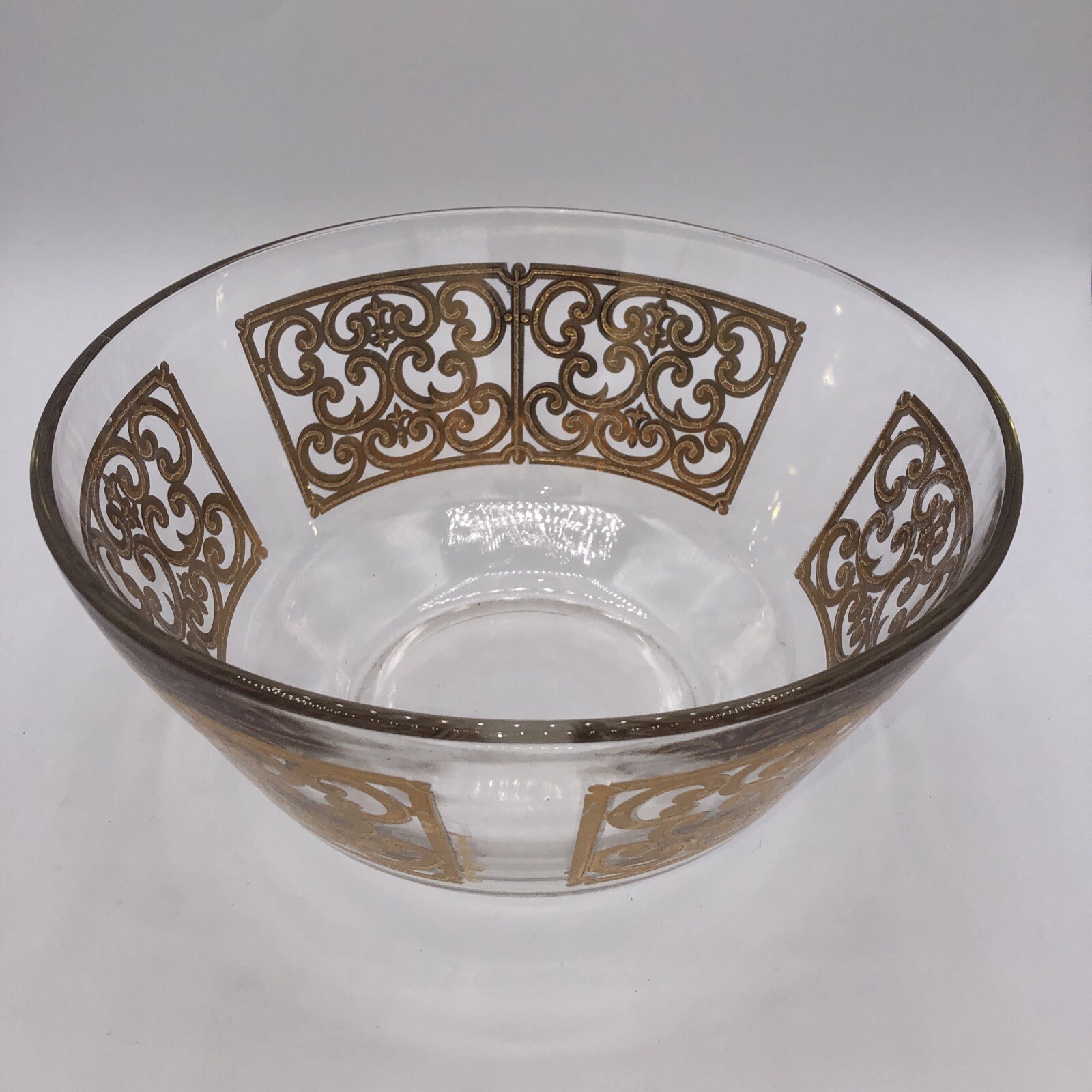 georges briard glass guild gold Scroll 1960s mcm 10” Serving Bowl