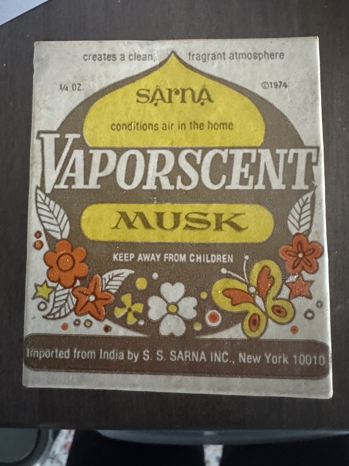 Vintage 1974 Sarna Vaporscent Musk Fragrance Oil, India, Boxed w/ Dropper