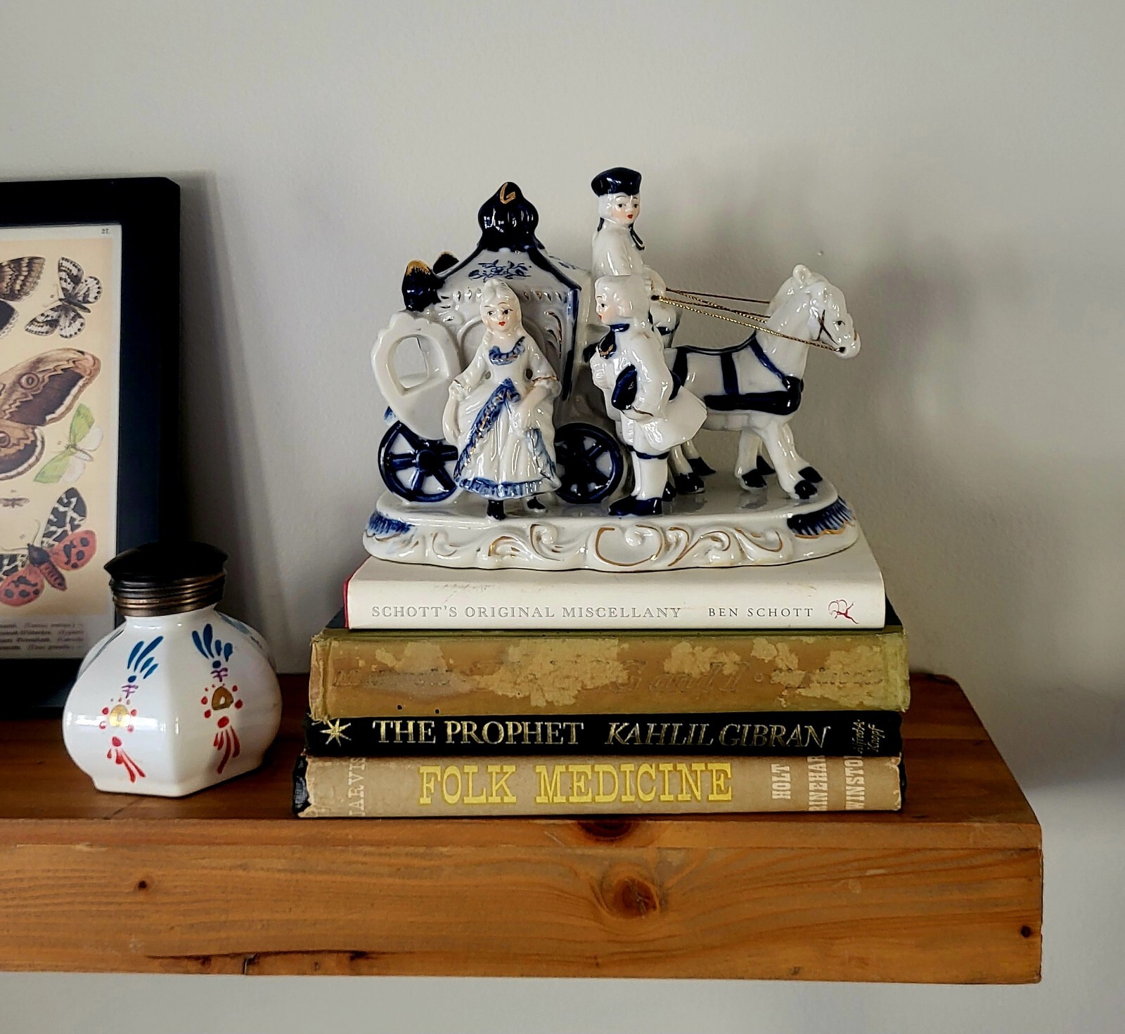 Vintage Ceramic Carriage, Victorian Couple
