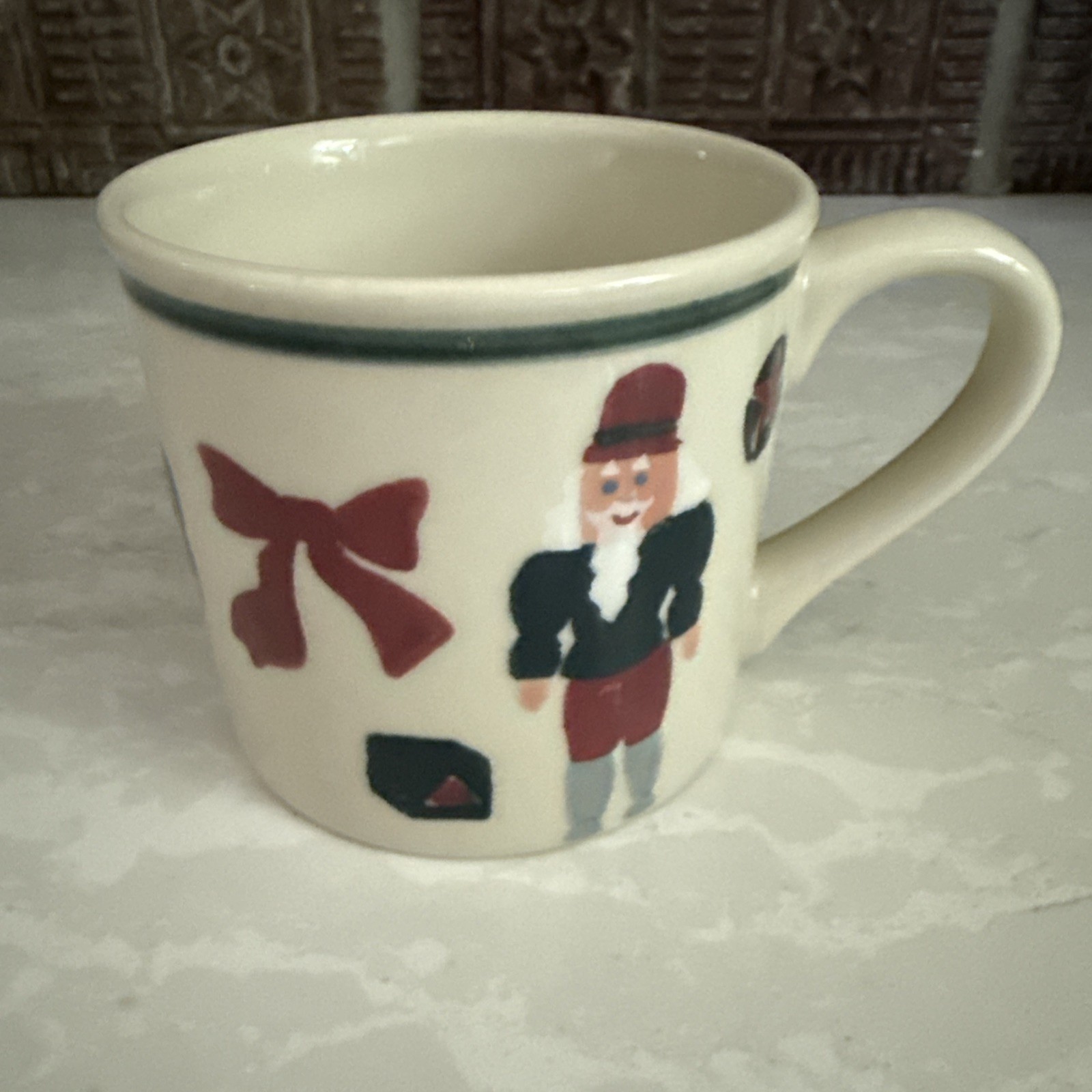 HARTSTONE POTTERY MUG Vtg Christmas Soldier? Nutcracker?Uncle Sam? Rare