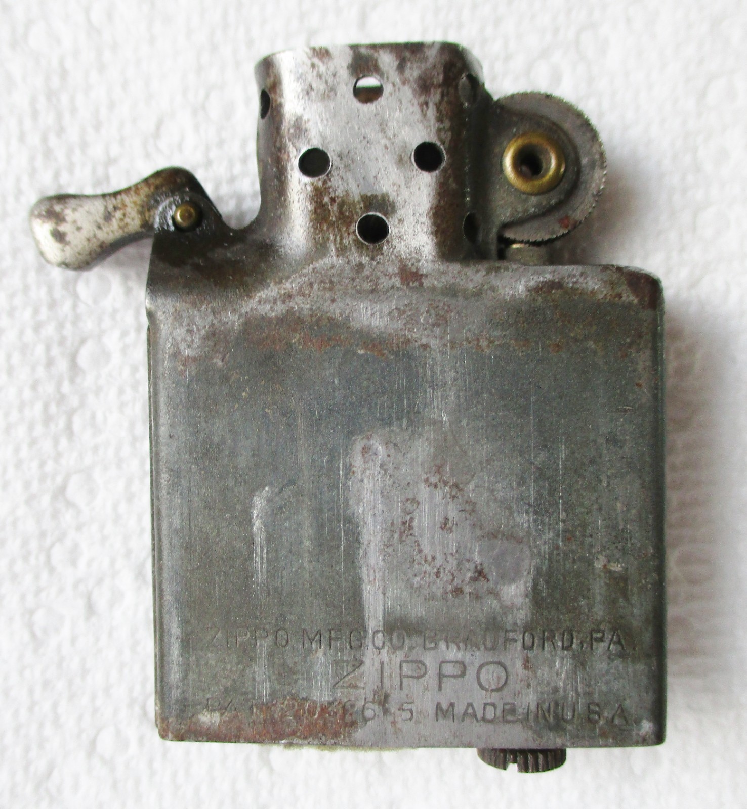 Vintage 1940s Zippo Insert - Closed Chimney - 14  Holes - Horizontal Wheel