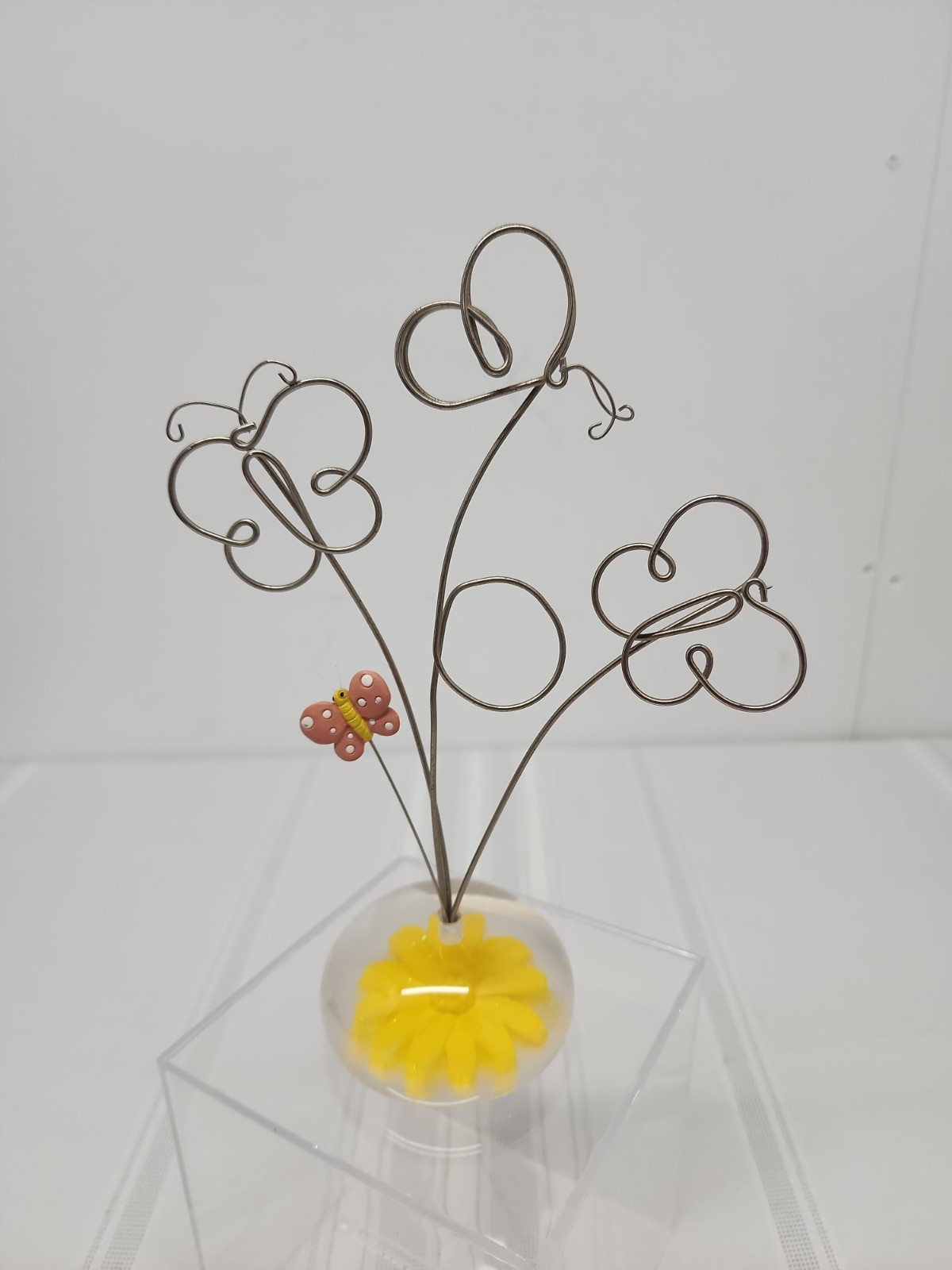 VTG 1999 Burnes Of Boston Lucite/Wire Photo Holder/Paperweight Daisy& Butterfly 