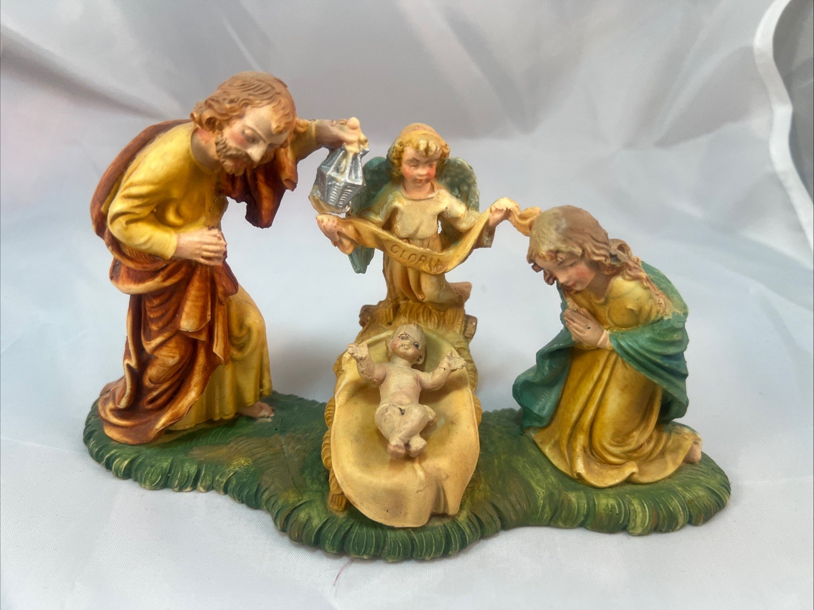 Vintage Nativity Scene Mary Joseph Jesus Angel (Fontanini Style) Vintage Nativity Scene Mary Joseph Jesus Angel (Fontanini Style)