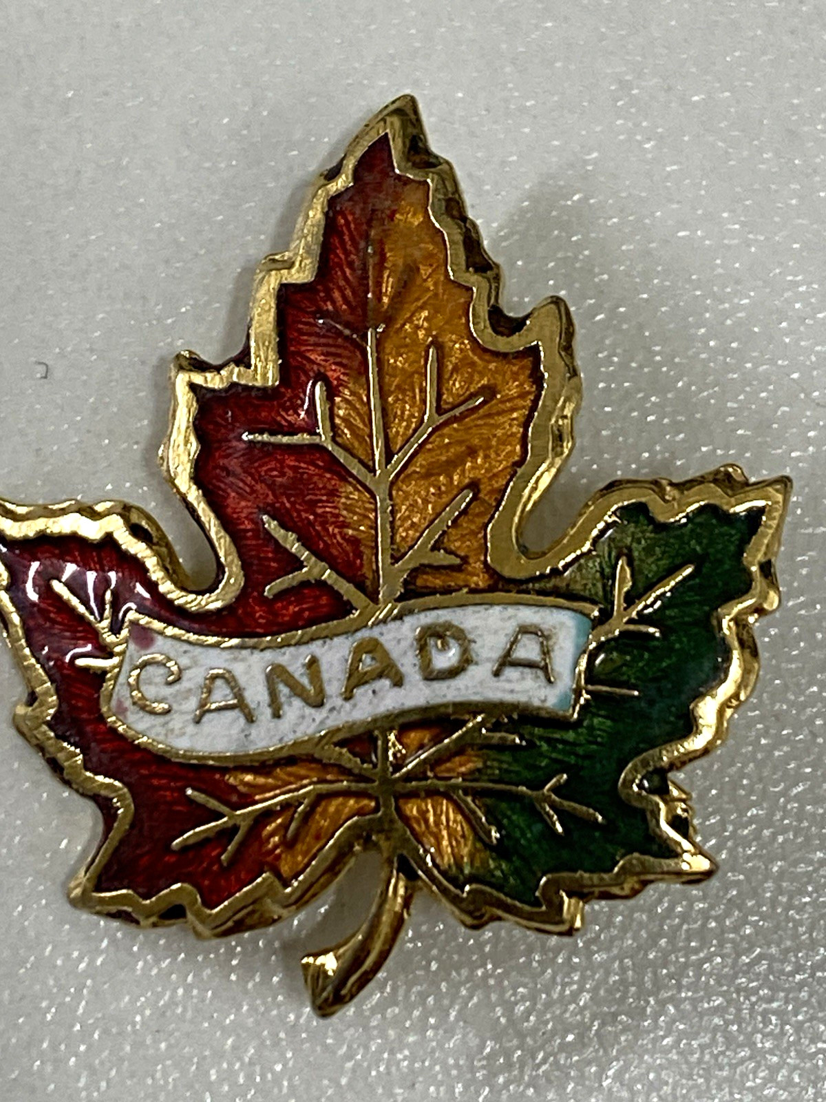 Vintage estate brooch