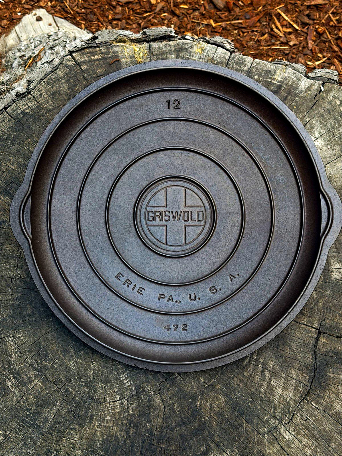 Vintage Griswold No. 12 472 Cast Iron Low Dome Lid Vintage Griswold No. 12 472 Cast Iron Low Dome Lid