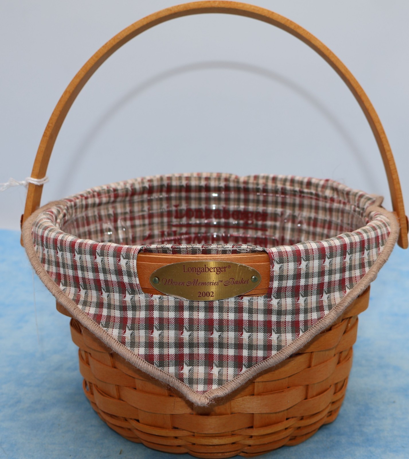 Longaberger 2002 Woven Memories Round Basket, Liner, and Protector Longaberger 2002 Woven Memories Round Basket, Liner, and Protector