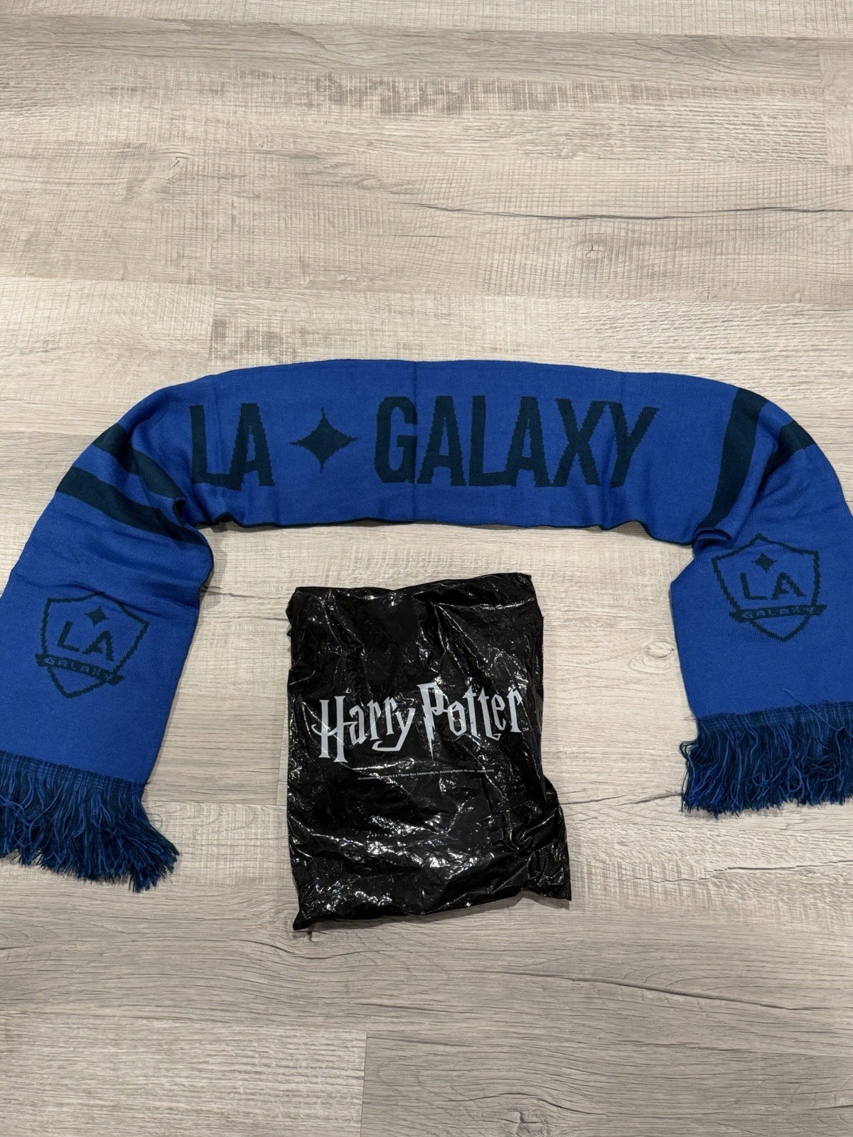 NEW Harry Potter House Scarf Blue LA Galaxy Giveaway 9/12/2026 