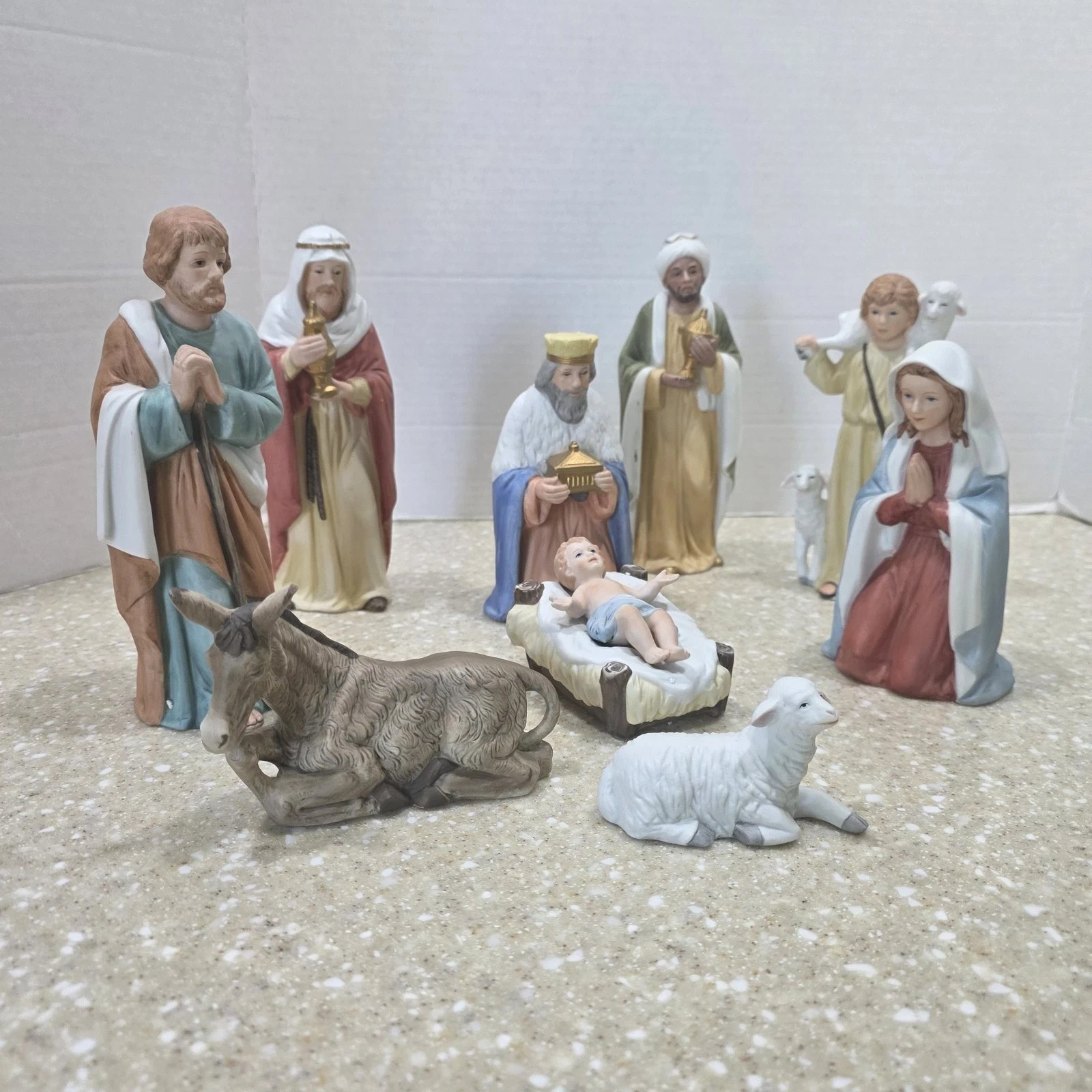 Vintage HOMCO Nativity Set 5260 Bisque Porcelain 9 Pc Christmas Set Complete Vintage HOMCO Nativity Set 5260 Bisque Porcelain 9 Pc Christmas Set Complete