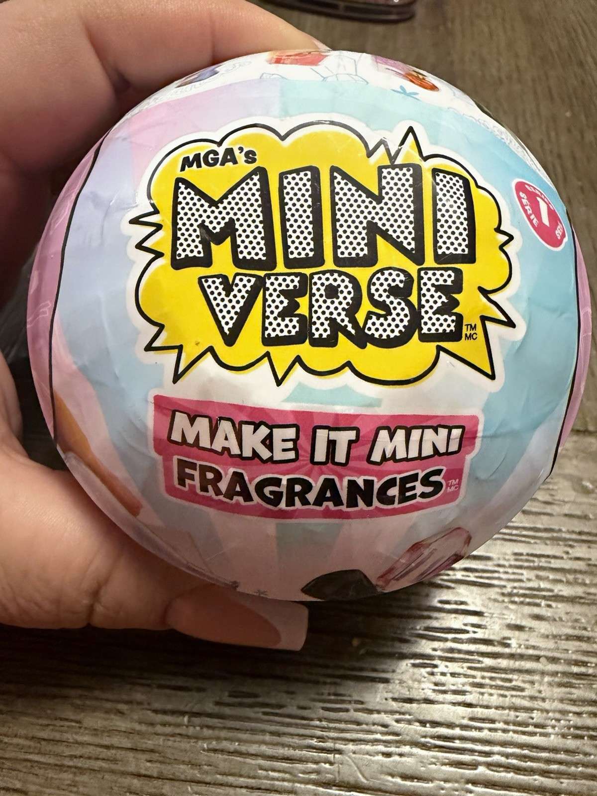 MGA Mini Verse Make It Mini Fragrances Blind Pack Sealed Surprise Ball