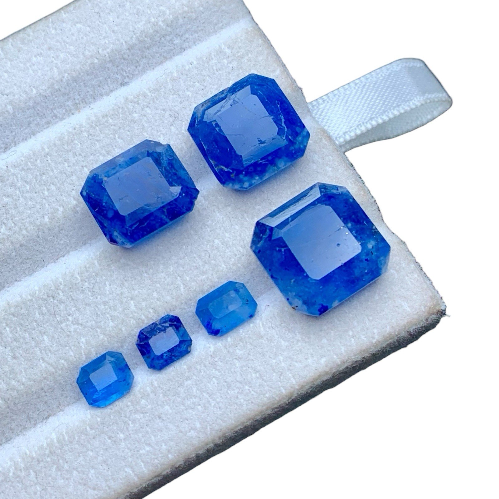 Afghanite Bigger Fluorescent Gemstones 20 Carats @Afghanistan, rare Minerals,