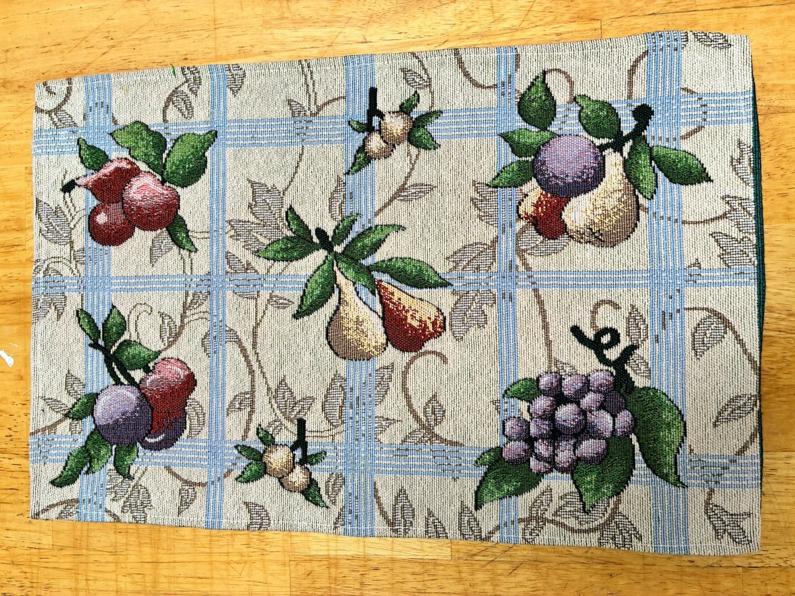 Royal Norfolk Linens Tapestry Placemats Set of4 Fruits 19”x13” Cottage Core Folk