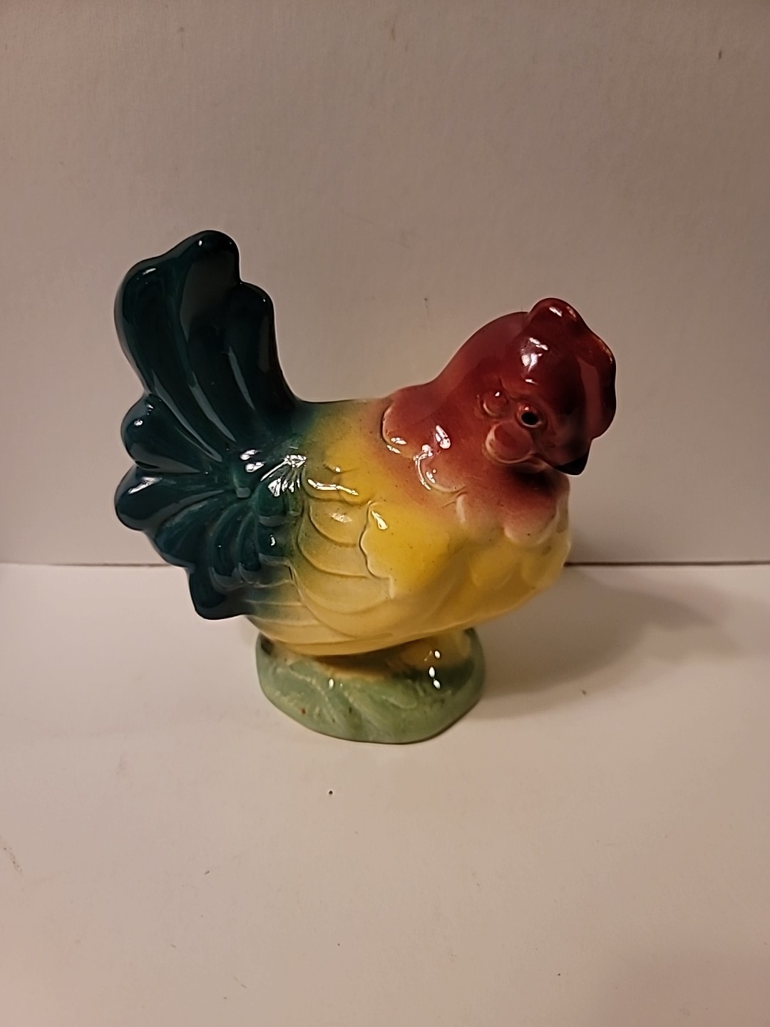 Vtg MCM ROYAL COPLEY Art Pottery  Spaulding Chicken Figurine Detailed Colorful
