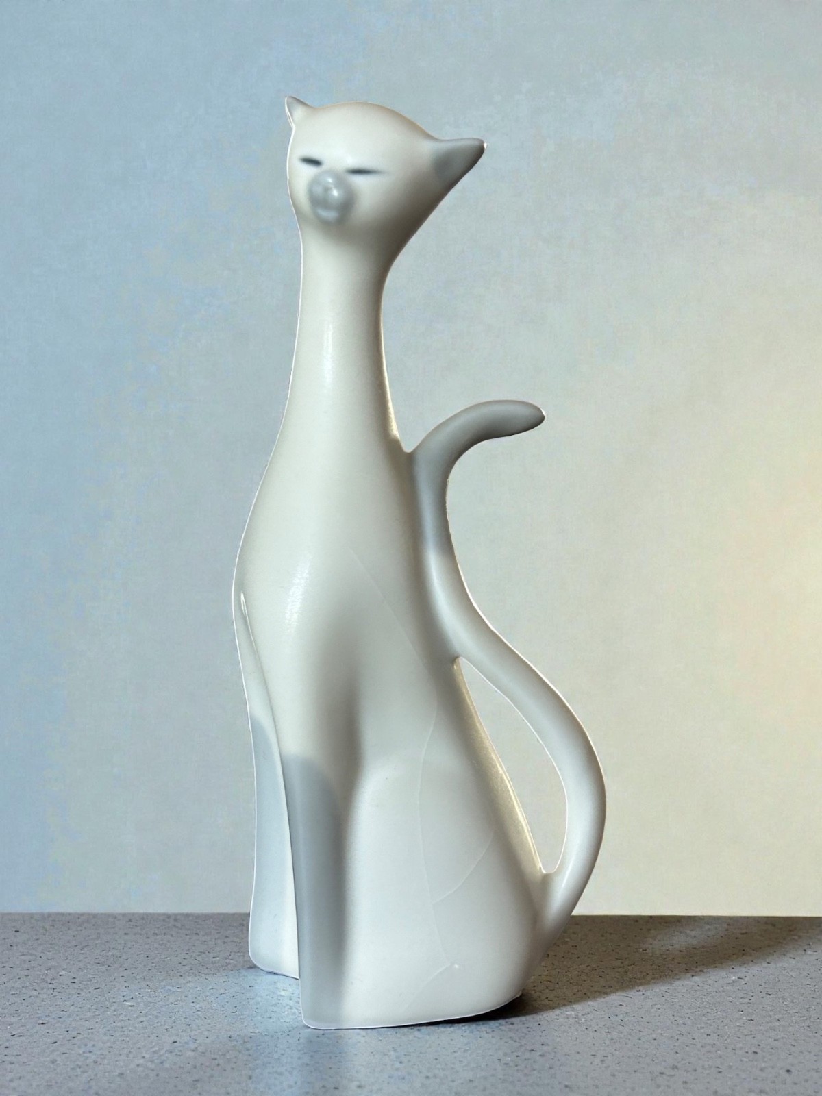 Vintage Ceramic Porcelain Siamese Long Tail Cat Blue Tip Point Satin Finish