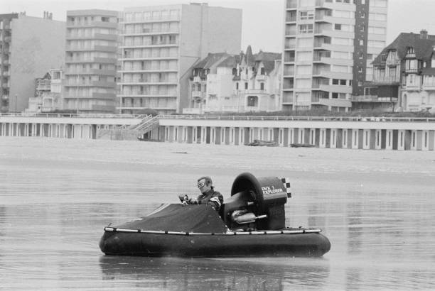 Bernard Devaux prepares to cross desert a hovercraft a beach 1981 Old Photo