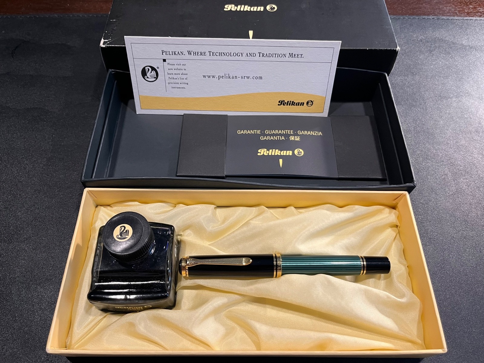 Old-Style, “Two Chicks” Pelikan M1000 w/ “PF” Stamped (B) Nib