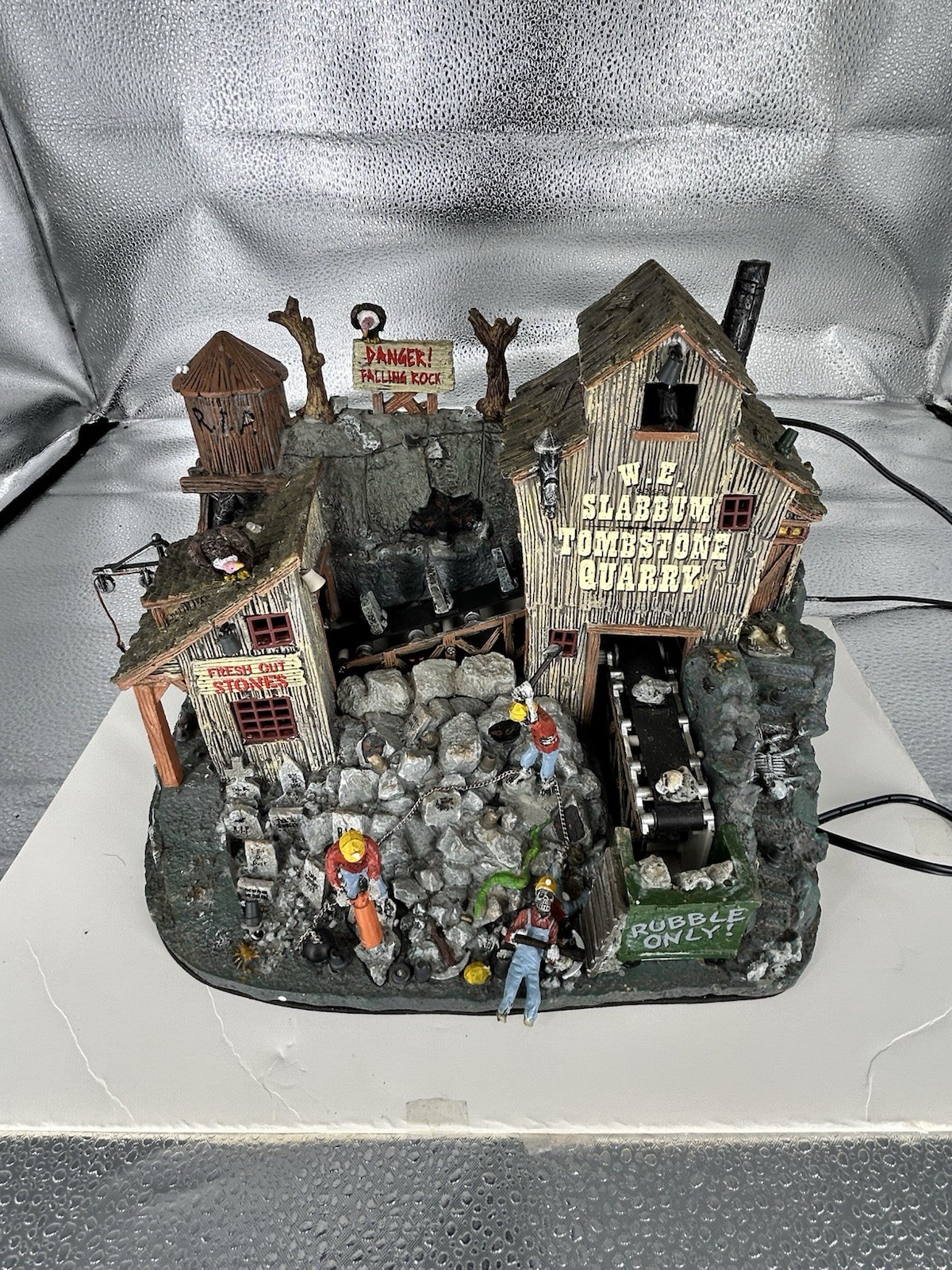 Lemax Spooky Town TOMBSTONE QUARRY Animated Sights Sounds 35515 Retired Tested