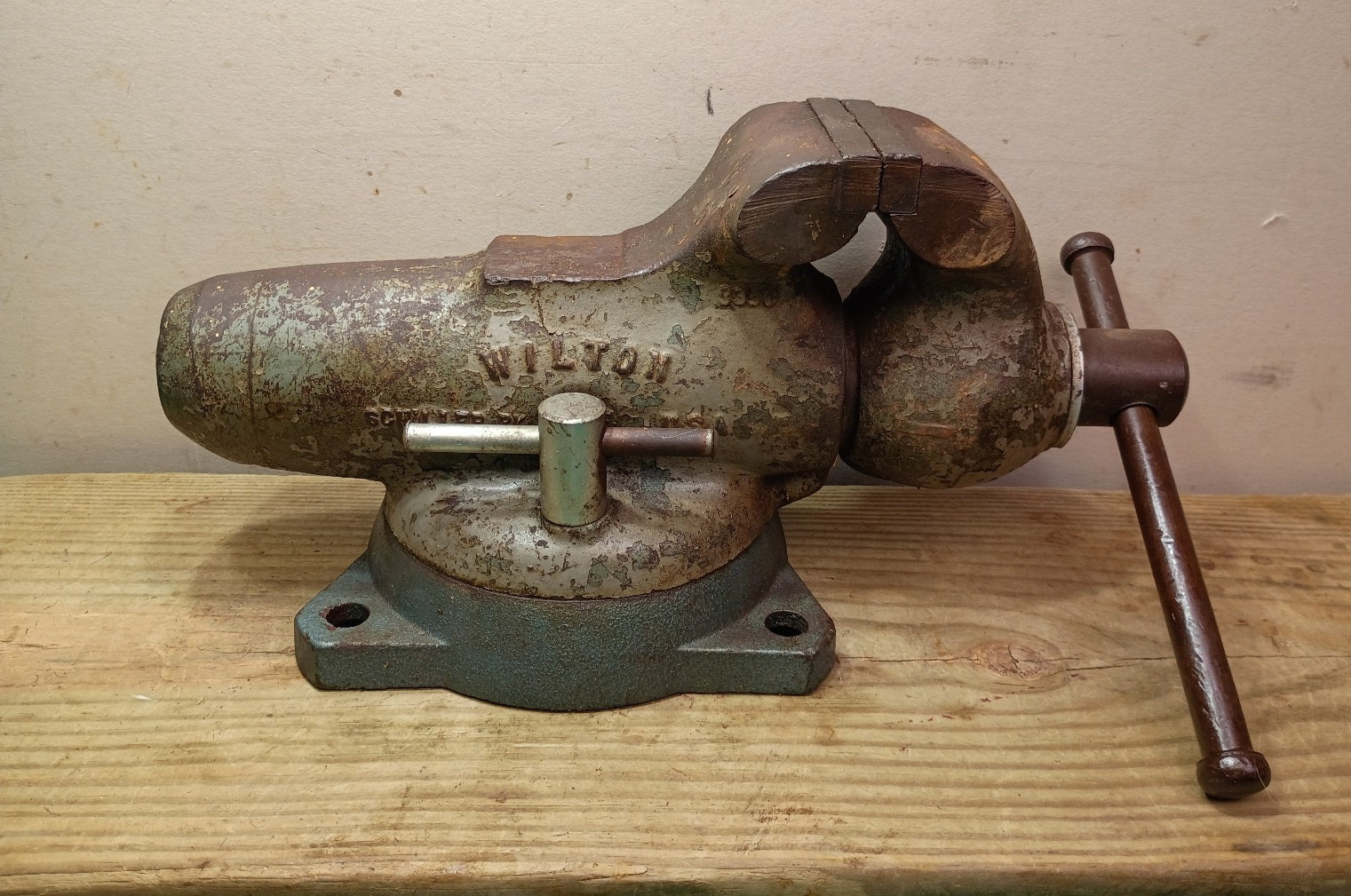 Vintage Wilton Schiller 835 Bullet Vice w/ Swivel Base #3350 4\