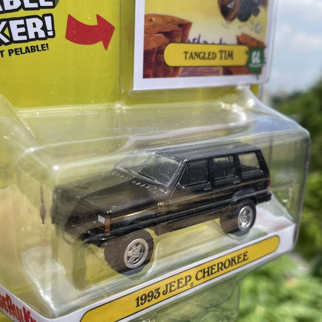 Vintage 1993 Cherokee XJ 4x4 Off-Road 1:64 Diecast Model Alloy Black