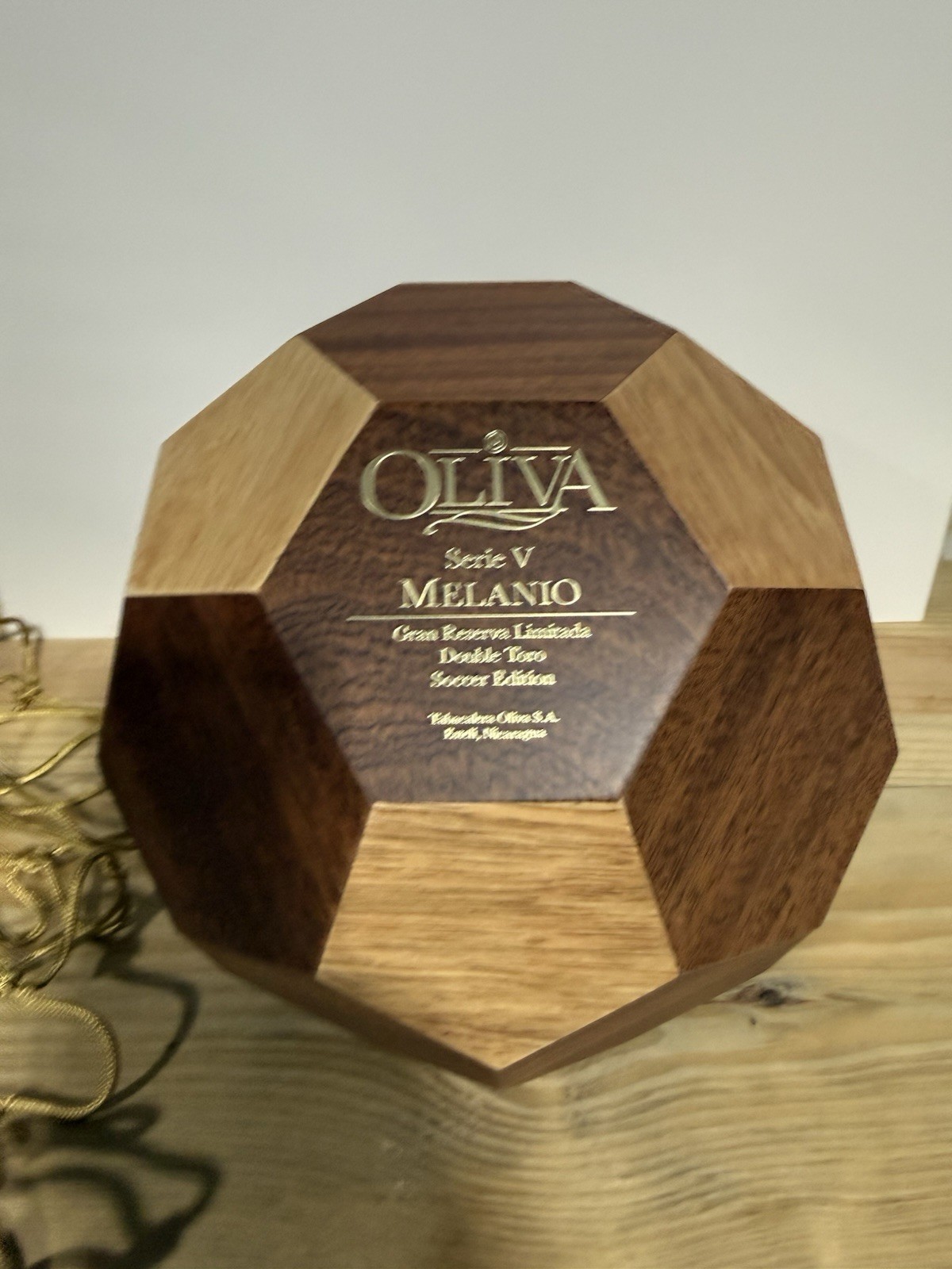 2026 World Cup Oliva Serie V Melanio Soccer Ball Commemorative Humidor 2026 World Cup Oliva Serie V Melanio Soccer Ball Commemorative Humidor