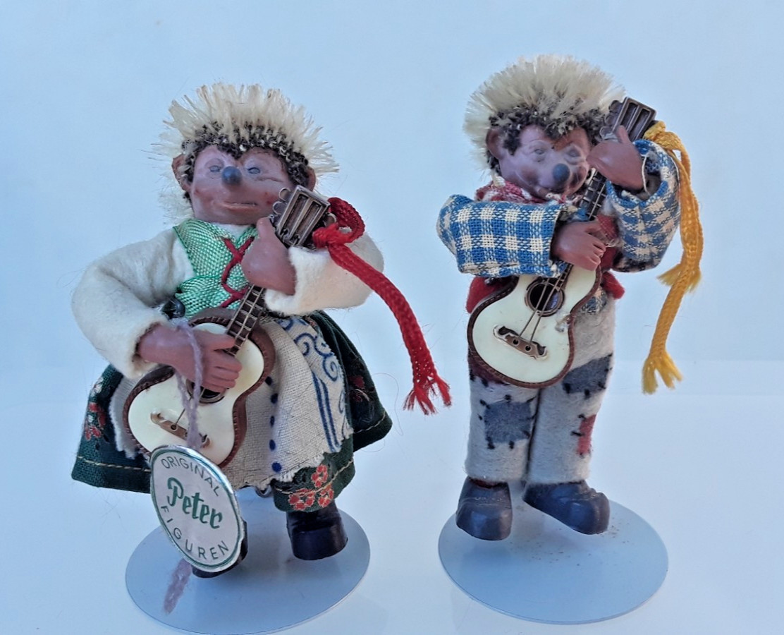 Vintage 1960's Original PETER FIGUREN hedgehog Musicians figurines AUSTRIA