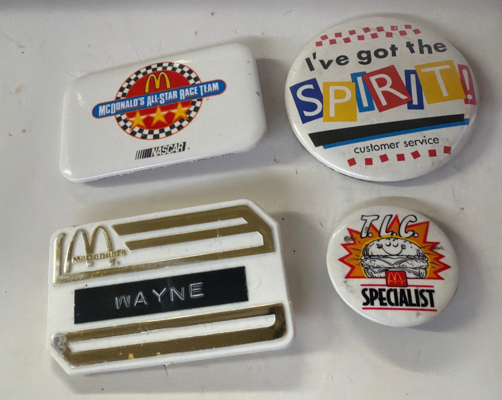 RARE VINTAGE 1970s-80s “WAYNE” Gold  McDONALDS EMPLOYEE NAME TAG FAST FOOD LQQK+