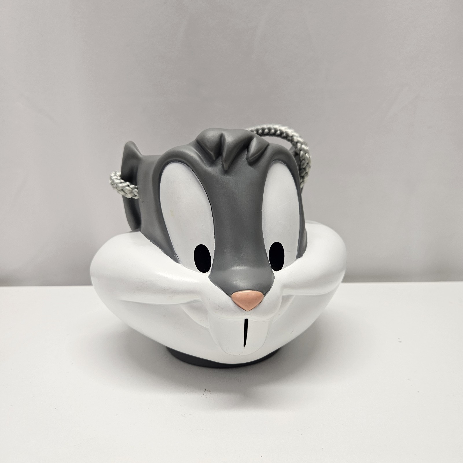 Vintage 1997 Applause Bugs Bunny Carry All Bucket Looney Tunes Warner Bros 90s Vintage 1997 Applause Bugs Bunny Carry All Bucket Looney Tunes Warner Bros 90s