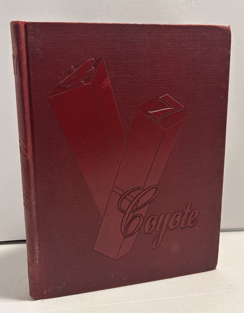 Coyote 1947 University of South Dakota Yearbook